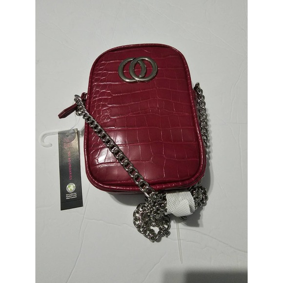 No Boundries Red Phone North/South Crossbody  Bag - Picture 2 of 13